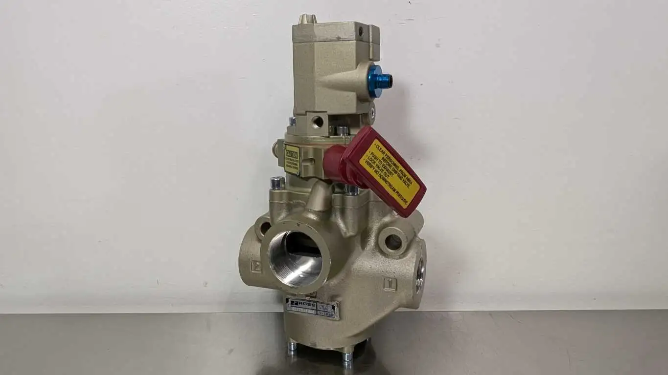 Ross D2773A6806 Pilot Valve 1074G7916 150 PSI 24VDC 14W 24VDC