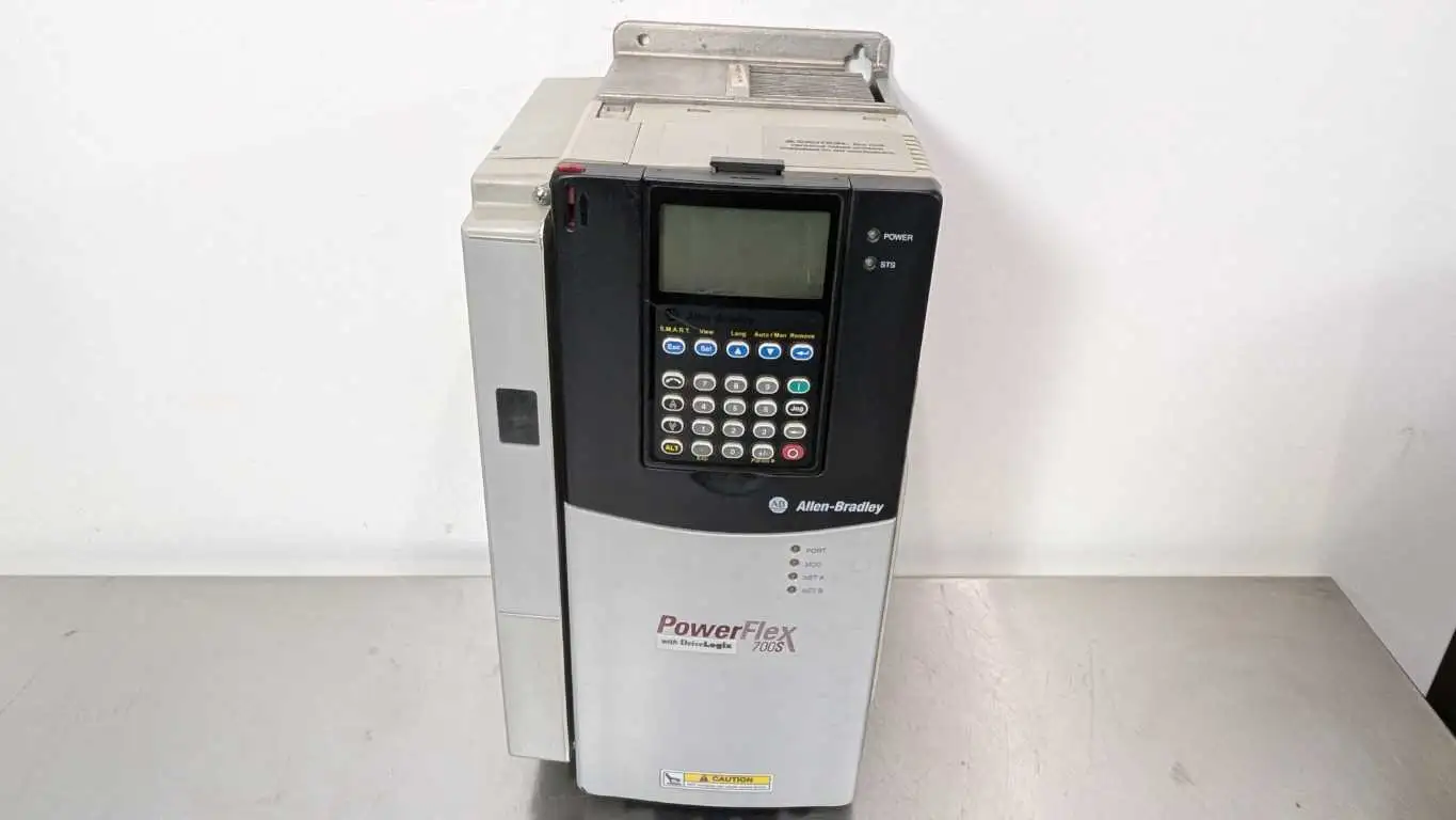 Allen-Bradley 20DD011A3EYNAEDCL Variable Frequency Drive PowerFlex 700S Ser A 7.5HP 0-400Hz