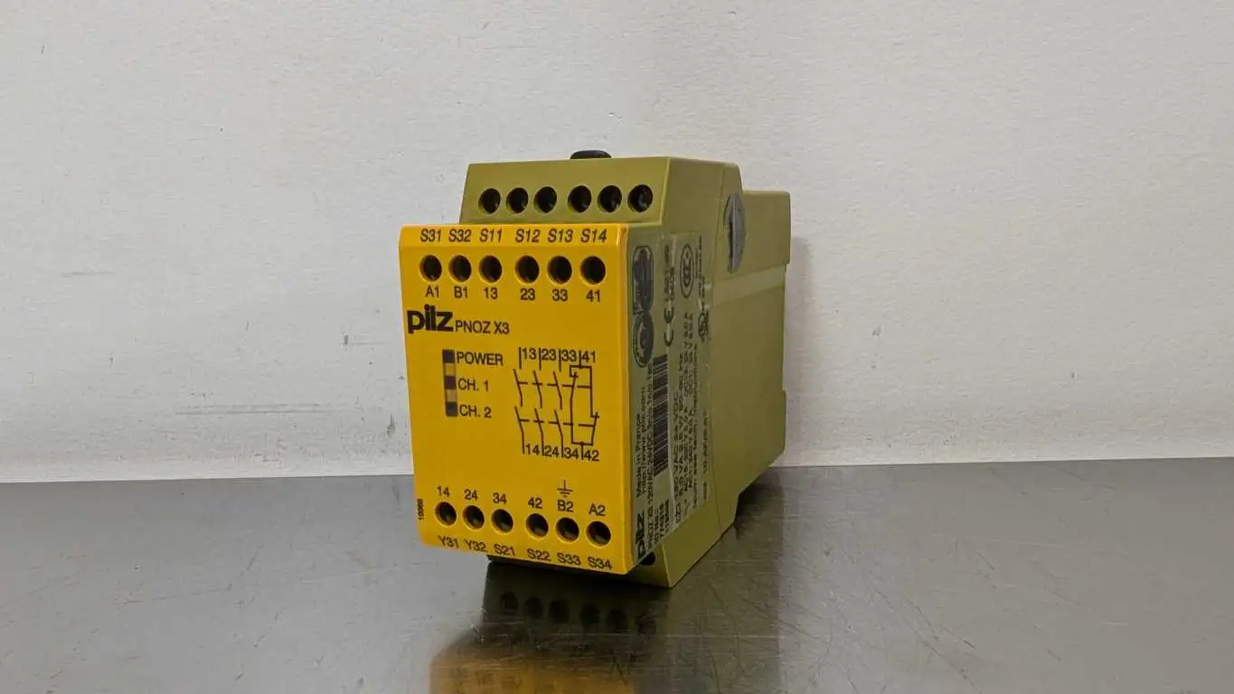 Pilz 774316 Safety Relay PNOZ X3 120VAC 24VDC 3n/o 1n/c 1so