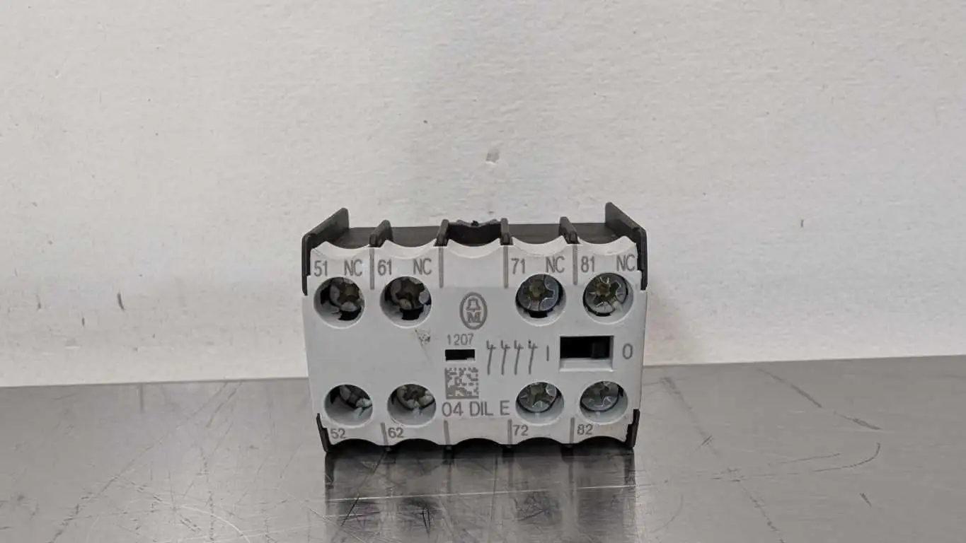 Moeller 04 DIL E Auxiliary Contact 4NC 600VAC 250VDC 10A/0.5A