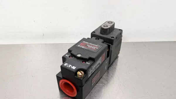 E51CNF1, Cutler-Hammer, Fiber Optic Photo Sensor