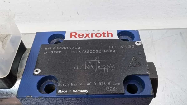 R900052621, Rexroth, Directional Control Valve, M-3SED 6 UK13/350CG24N9K4