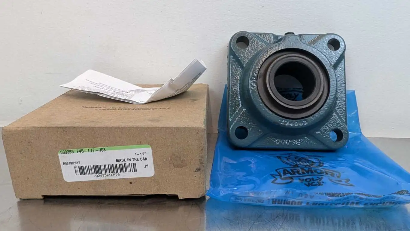 Dodge F4B-LT7-108 4-Bolt Flange Mount Bearing 033269 1-1/2″ ID