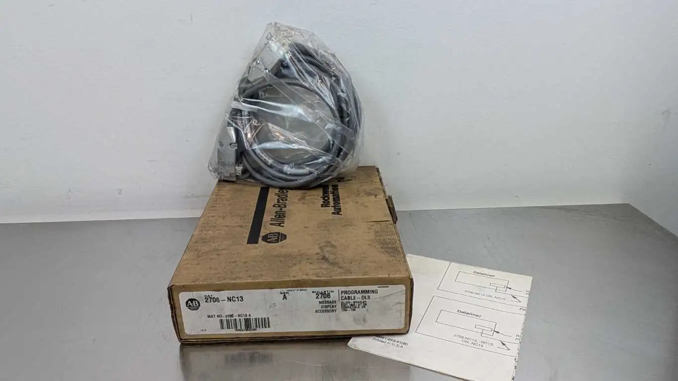 Allen-Bradley 2706-NC13 Cable Ser A 6121 IBM-AT or Compatible 1784-T50 3m OEM