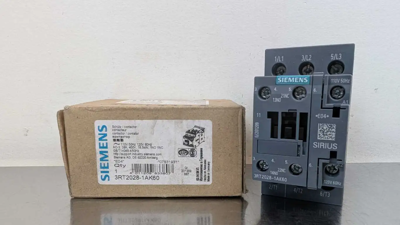 Siemens 3RT2028-1AK60 Contactor 1NO 1NC 110/120VAC Coil 400V 38A