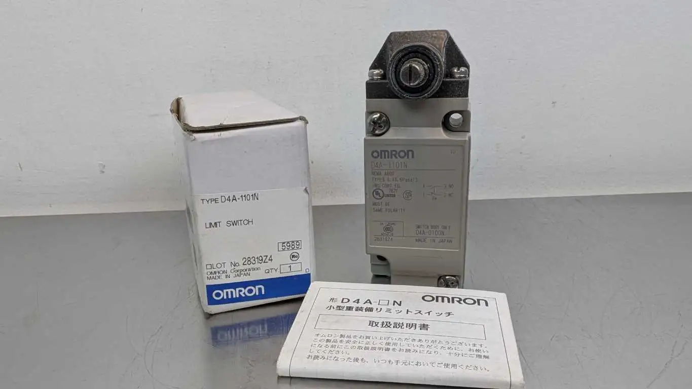 Omron D4A-1101N Limit Switch 125VAC 2A