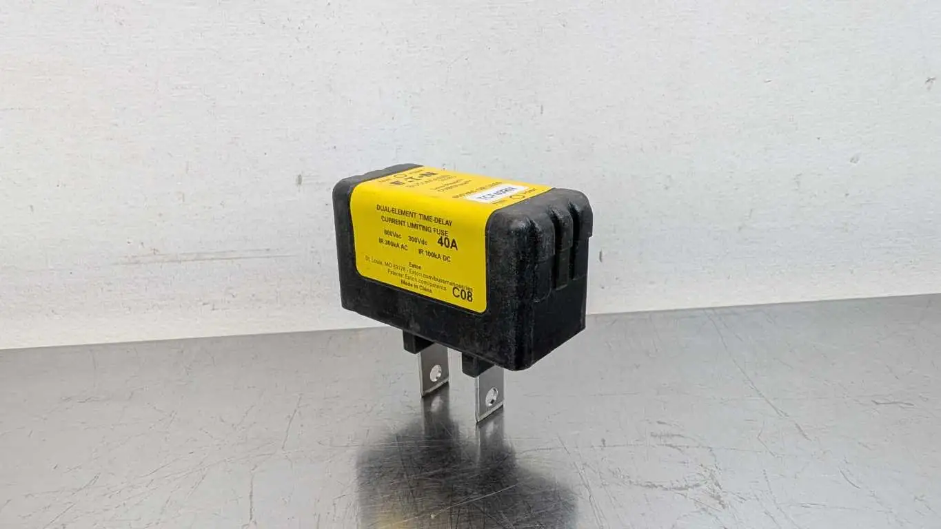 Bussmann TCF40RN Low-Peak Cube Fuse 600VAC/300VDC 40A