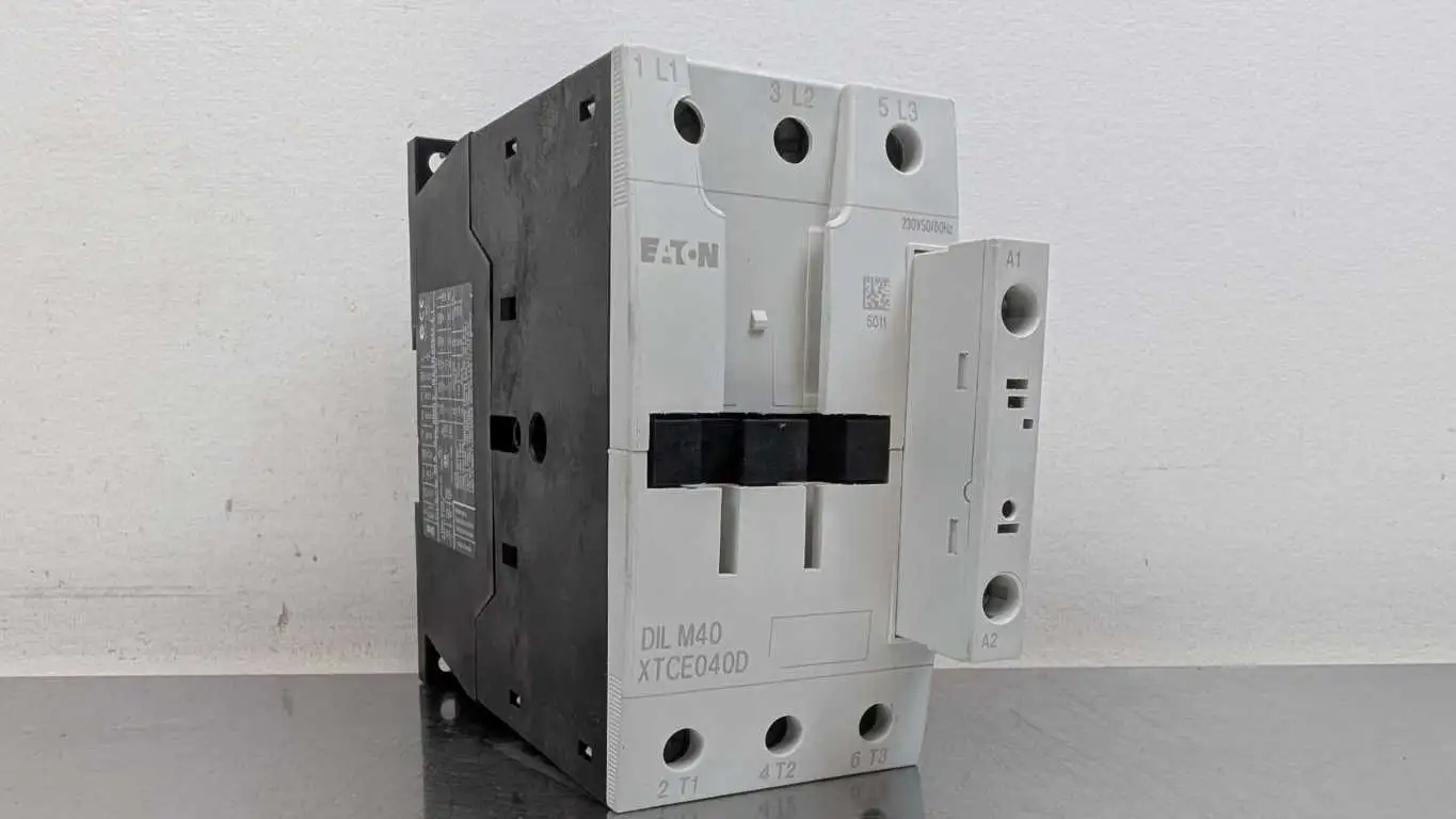 Eaton DIL M40 Contactor XTCE040D 230V Coil 600VAC/250VDC 63A