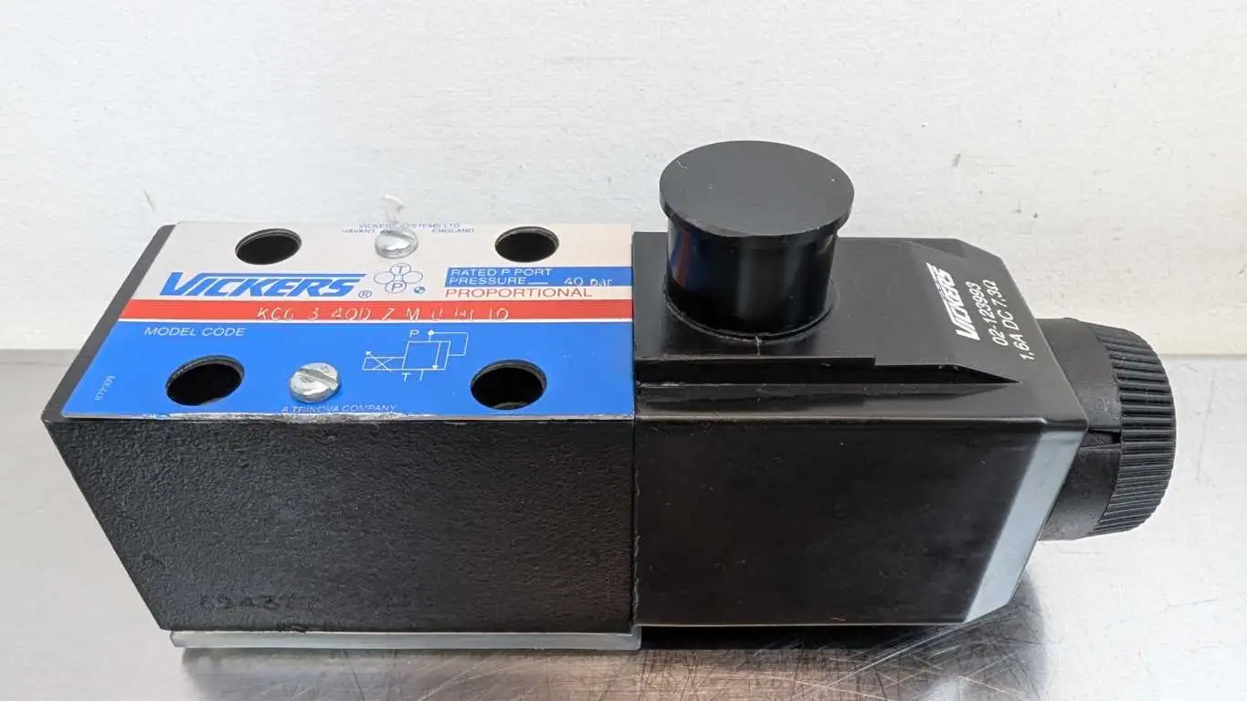 Vickers KCG-3-40D-Z-M-U-H1-10 Solenoid Proportional Valve 02-123993