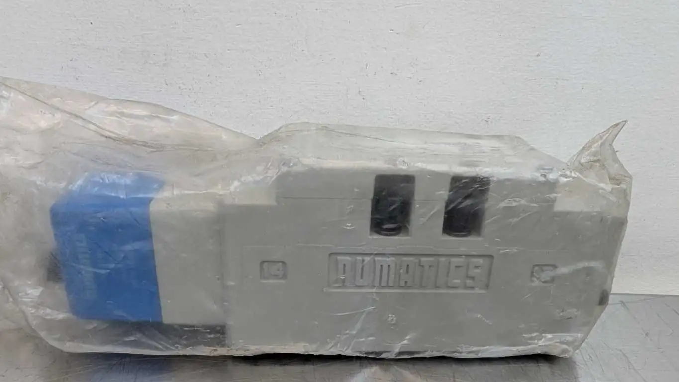 Numatics 123BA400MP00061 Solenoid Valve 236-384B 150 PSIG 24VDC 4W