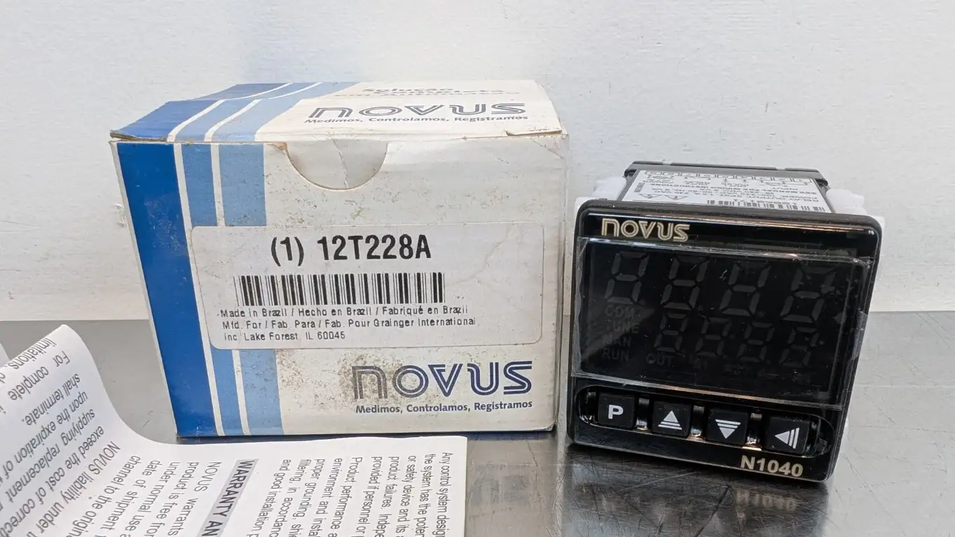 Novus N1040-PR Temperature Controller 12T228A