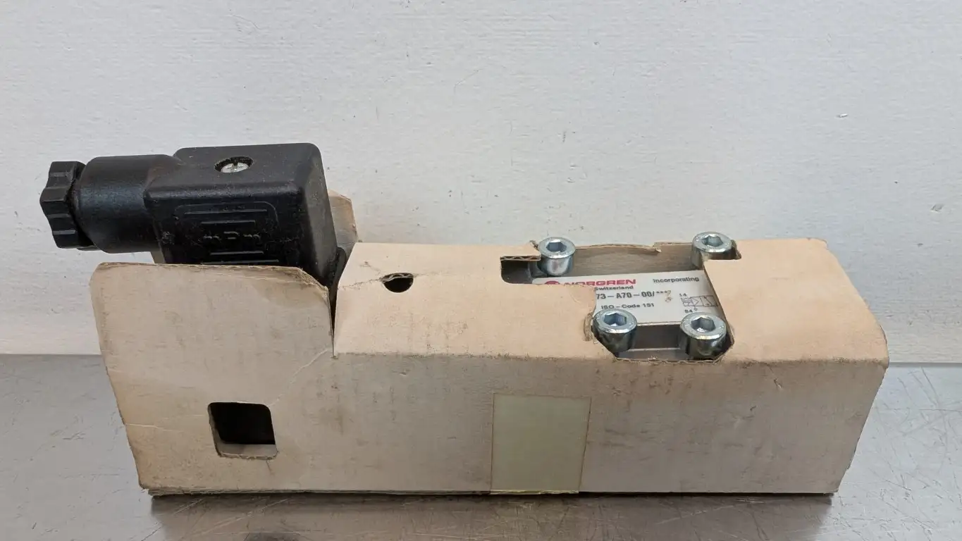 Norgren SXE9573-A70-00 Solenoid Valve 110/120VAC 2.5A