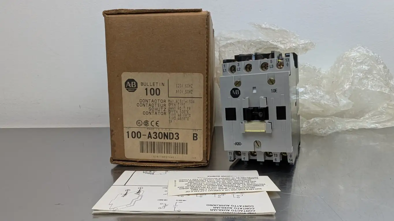 Allen-Bradley 100-A30ND3 Contactor 100-A30N*3 Ser B 110/120VAC Coil Open Type